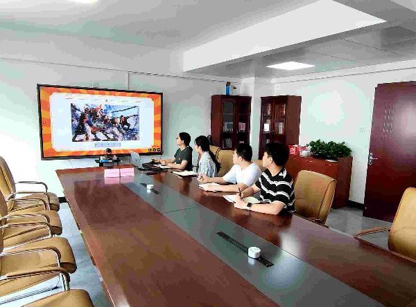 8a818fb295267b0e01977674fac4014f_small